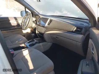2016 Honda Pilot EX with VIN 5FNYF6H39GB003266, listed as a IAAI auction lot 40682948 with 155,569 mi miles. Bid and sale history available at carsss.com. Image 5.