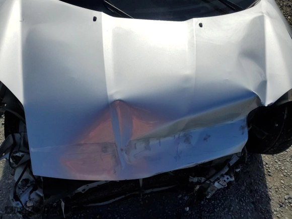 2005 Toyota MR2 Spyder with VIN JTDFR320850073039, listed as a Copart auction lot 43901685 with 0 mi miles and Salvage Title. Bid and sale history available at carsss.com. Image 10.