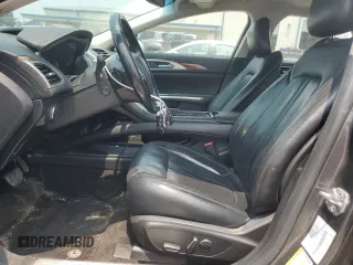 2015 Lincoln MKZ with VIN 3LN6L2J96FR616591, listed as a Copart auction lot 60215825 with 195,951 mi miles and Clean title. Bid and sale history available at DreamBid. Image 7.