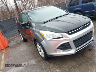 2014 Ford Escape SE with VIN 1FMCU0GX4EUE39511, listed as a IAAI auction lot 41477507 with 151,532 mi miles. Bid and sale history available at carsss.com. Image 1.