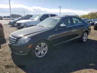 2009 Mercedes-Benz C 300 Sport z VIN WDDGF81XX9F229518, wystawiony jako Copart lot #54721295 z przebiegiem 94 953 mil mil oraz Szkoda całkowita • Salvage title. Historia ofert i sprzedaży dostępna na DreamBid. Obrazek 1.