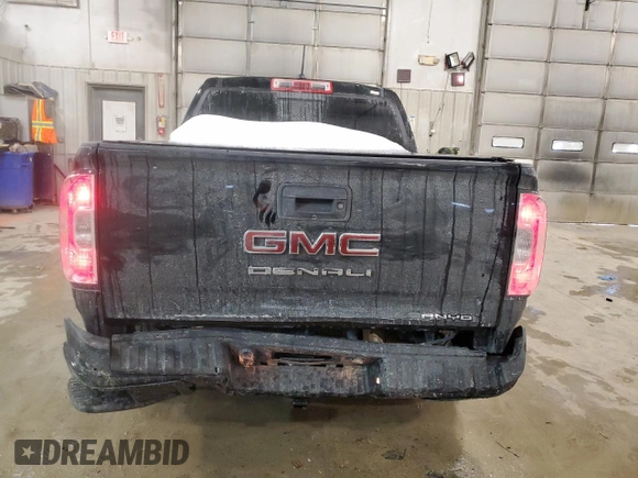 2022 GMC Canyon 4WD Denali with VIN 1GTG6EEN5N1112356, listed as a Copart auction lot 87871435 with 25,352 mi miles and Salvage Title. Bid and sale history available at carsss.com. Image 6.