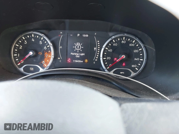 2015 Jeep Renegade Latitude with VIN ZACCJABT2FPB28170, listed as a IAAI auction lot 42003792 with 119,433 mi miles and . Bid and sale history available at DreamBid. Image 7.