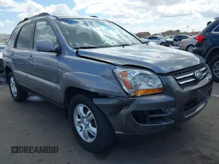 2005 Kia Sportage LX with VIN KNDJE723257122055, listed as a IAAI auction lot 42192102 with 167,726 mi miles and . Bid and sale history available at carsss.com. Image 6.
