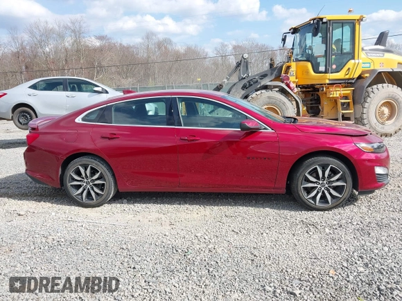 2020 Chevrolet Malibu RS with VIN 1G1ZG5ST4LF085250, listed as a IAAI auction lot 42018772 with 13,736 mi miles and . Bid and sale history available at DreamBid. Image 13.