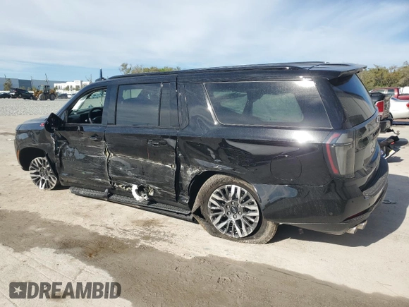 2025 Chevrolet Suburban Z71 z VIN 1GNS6DRD5SR178769, wystawiony jako Copart lot #48332075 z przebiegiem 1 117 mil mil oraz Szkoda całkowita • Salvage title. Historia ofert i sprzedaży dostępna na DreamBid. Obrazek 2.