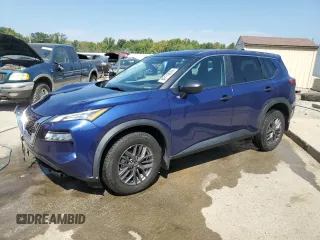 2022 Nissan Rogue S z VIN 5N1BT3AB9NC708220, wystawiony jako Copart lot #69179634 z przebiegiem 94 057 mil mil oraz Nie do naprawy • Non repairable. Historia ofert i sprzedaży dostępna na DreamBid. Obrazek 1.