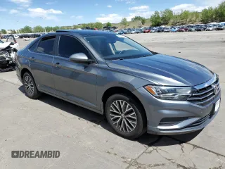 2020 Volkswagen Jetta S z VIN 3VWC57BU7LM103082, wystawiony jako Copart lot #55643185 z przebiegiem 30 368 mil mil oraz Szkoda całkowita • Salvage title. Historia ofert i sprzedaży dostępna na DreamBid. Obrazek 4.