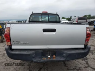 2008 Toyota Tacoma z VIN 5TENX22N08Z551644, wystawiony jako Copart lot #61460485 z przebiegiem 317 705 mil mil oraz Szkoda całkowita • Salvage title. Historia ofert i sprzedaży dostępna na DreamBid. Obrazek 6.