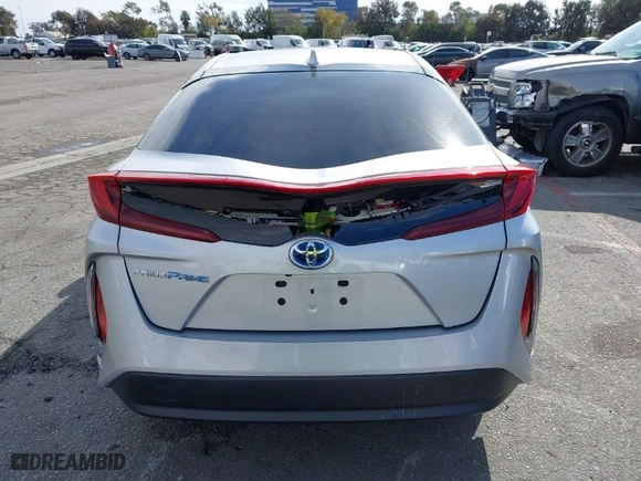 2021 Toyota Prius Prime LE with VIN JTDKAMFP7M3186870, listed as a IAAI auction lot 41524568 with NaN miles. Bid and sale history available at carsss.com. Image 16.