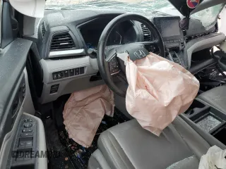 2019 Honda Odyssey EX-L z VIN 5FNRL6H7XKB049729, wystawiony jako Copart lot #55953075 z przebiegiem 129 194 mil mil oraz Szkoda całkowita • Salvage title. Historia ofert i sprzedaży dostępna na DreamBid. Obrazek 8.