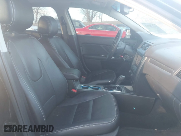 2012 Ford Fusion SPORT with VIN 3FAHP0DC1CR280248, listed as a IAAI auction lot 41254985 with 113,809 mi miles. Bid and sale history available at carsss.com. Image 5.