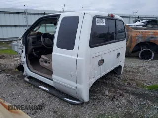 2003 Ford Super Duty F-250 XL with VIN 1FTNX21P33EC60490, listed as a Copart auction lot 86859084 with 0 mi miles and Non Repairable. Bid and sale history available at carsss.com. Image 2.