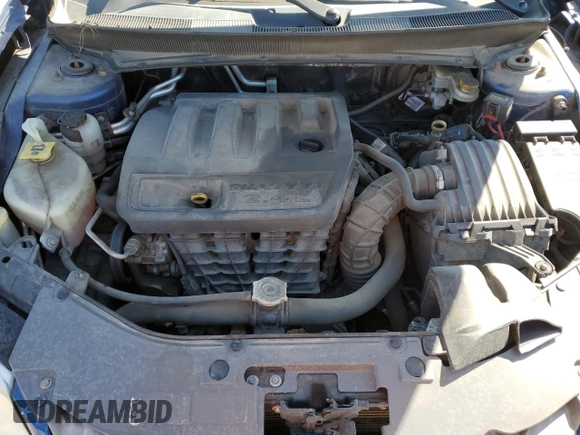 2008 Chrysler Sebring Touring z VIN 1C3LC56K38N300712, wystawiony jako Copart lot #50366285 z przebiegiem 191 210 mil mil oraz Szkoda całkowita • Salvage title. Historia ofert i sprzedaży dostępna na DreamBid. Obrazek 11.