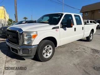 2016 Ford F-250 XL with VIN 1FT7W2A65GEB82741, listed as a Copart auction lot 47646325 with 175,403 mi miles and Clean title. Bid and sale history available at DreamBid. Image 2.
