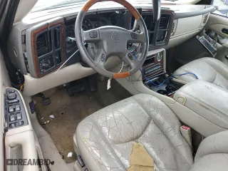 2003 Cadillac Escalade with VIN 1GYEC63T83R214248, listed as a Copart auction lot 73172804 with 0 mi miles and Salvage Title. Bid and sale history available at carsss.com. Image 8.