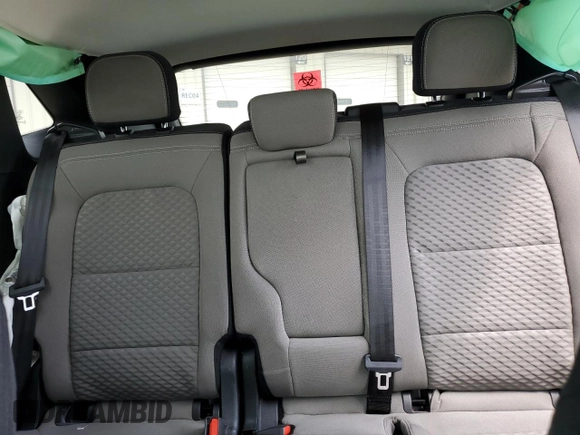 2022 Ford Escape SE z VIN 1FMCU0G69NUB15137, wystawiony jako Copart lot #56896815 z przebiegiem 57 000 mil mil oraz Nie do naprawy • Non repairable. Historia ofert i sprzedaży dostępna na DreamBid. Obrazek 10.