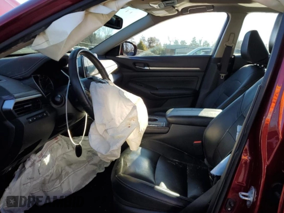 2019 Nissan Altima 2.5 Platinum with VIN 1N4BL4FW9KN300151, listed as a Copart auction lot 45049055 with 80,131 mi miles and Salvage Title. Bid and sale history available at carsss.com. Image 7.
