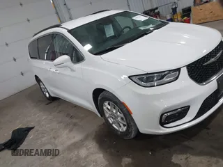 2022 Chrysler Pacifica Touring L z VIN 2C4RC1BG3NR178111, wystawiony jako IAAI lot #41572149 z przebiegiem 54 919 mil mil oraz . Historia ofert i sprzedaży dostępna na DreamBid. Obrazek 1.