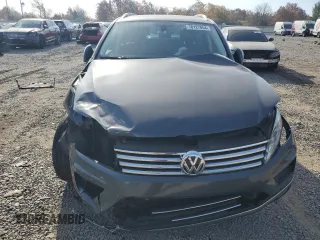 2015 Volkswagen Touareg Sport with VIN WVGEF9BP2FD002767, listed as a Copart auction lot 78127854 with Not provided miles and Salvage title. Bid and sale history available at DreamBid. Image 5.