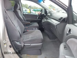 2007 Honda Odyssey EX with VIN 5FNRL38457B120170, listed as a IAAI auction lot 41960440 with 280,153 mi miles and . Bid and sale history available at DreamBid. Image 5.
