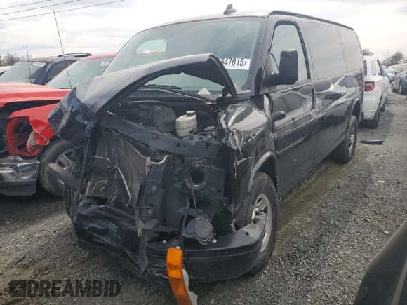 2016 Chevrolet Express Cargo Van with VIN 1GCWGAFGXG1158950, listed as a Copart auction lot 44547015 with 195,445 mi miles and Salvage Title. Bid and sale history available at carsss.com. Image 1.