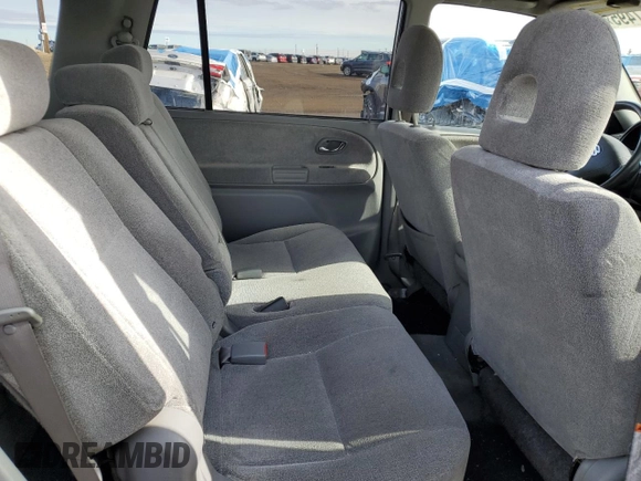 2004 Suzuki XL7 LX z VIN JS3TX92V944100393, wystawiony jako Copart lot #47747495 z przebiegiem 271 000 mil mil oraz Tytuł czysty. Historia ofert i sprzedaży dostępna na DreamBid. Obrazek 11.
