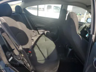 2016 Nissan Versa SV z VIN 3N1CN7AP1GL845104, wystawiony jako Copart lot #88950515 z przebiegiem 89 075 mil mil oraz Szkoda całkowita • Salvage title. Historia ofert i sprzedaży dostępna na DreamBid. Obrazek 10.