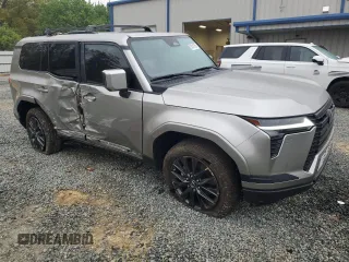2024 Lexus GX 550 Premium z VIN JTJTBCDX2R5023308, wystawiony jako Copart lot #50315765 z przebiegiem 5 366 mil mil oraz Szkoda całkowita • Salvage title. Historia ofert i sprzedaży dostępna na DreamBid. Obrazek 4.