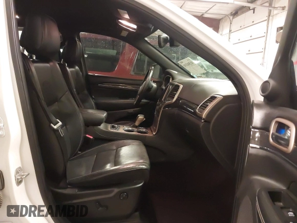 2017 Jeep Grand Cherokee Overland with VIN 1C4RJFCGXHC949212, listed as a IAAI auction lot 41506114 with 134,835 mi miles. Bid and sale history available at carsss.com. Image 5.