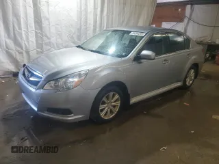 2012 Subaru Legacy 2.5i z VIN 4S3BMBA69C3032640, wystawiony jako Copart lot #55594285 z przebiegiem 184 438 mil mil oraz Szkoda całkowita • Salvage title. Historia ofert i sprzedaży dostępna na DreamBid. Obrazek 1.