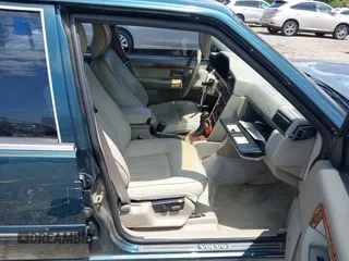 1998 Volvo S90 с VIN YV1KS9605W1128293, выставлен на аукционе IAAI как лот 42332645 с пробегом 252 576 миль миль и . История ставок и продаж доступна на DreamBid. Изображение 5.
