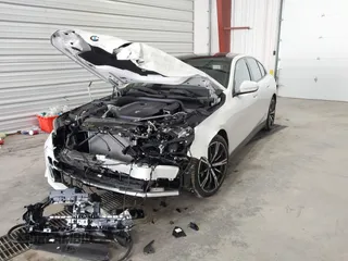 2025 BMW 5 Series 540i xDrive with VIN WBA63FJ06SCU30603, listed as a IAAI auction lot 41478816 with 1,015 mi miles. Bid and sale history available at carsss.com. Image 17.