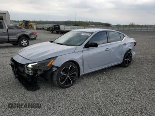 2024 Nissan Altima SR z VIN 1N4BL4CV2RN407550, wystawiony jako Copart lot #52909115 z przebiegiem 25 189 mil mil oraz Szkoda całkowita • Salvage title. Historia ofert i sprzedaży dostępna na DreamBid. Obrazek 1.
