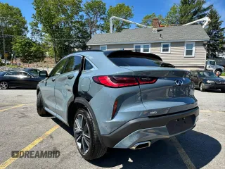 2024 Infiniti QX55 Luxe z VIN 3PCAJ5JR6RF109217, wystawiony jako Copart lot #58733135 z przebiegiem 24 412 mil mil oraz Nie do naprawy. Historia ofert i sprzedaży dostępna na DreamBid. Obrazek 2.