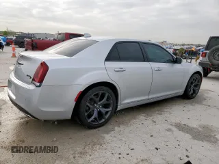 2021 Chrysler 300 with VIN 2C3CCABG2MH545658, listed as a Copart auction lot 51096045 with 72,842 mi miles and Salvage Title. Bid and sale history available at carsss.com. Image 3.