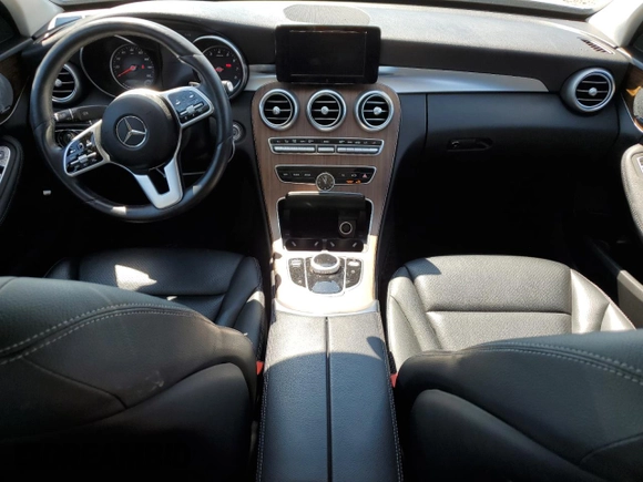 2019 Mercedes-Benz C 300 with VIN 55SWF8EB9KU310247, listed as a Copart auction lot 63183405 with 44,522 mi miles and Salvage title. Bid and sale history available at DreamBid. Image 8.