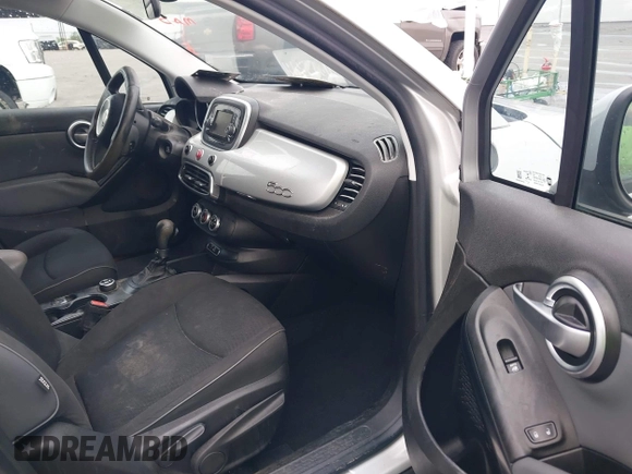 2016 FIAT 500X Easy with VIN ZFBCFXBT1GP408376, listed as a IAAI auction lot 42086902 with 95,526 mi miles and . Bid and sale history available at DreamBid. Image 5.