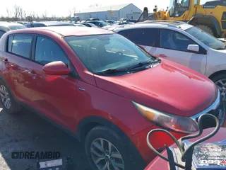 2015 Kia Sportage LX with VIN KNDPBCAC6F7701564, listed as a IAAI auction lot 41872684 with 162,945 mi miles and . Bid and sale history available at carsss.com. Image 1.