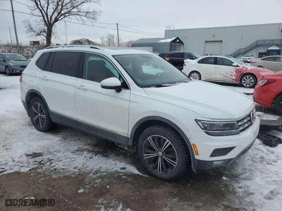 2018 Volkswagen Tiguan SEL Premium with VIN 3VV4B7AX9JM095142, listed as a Copart auction lot 46294955 with 138,852 mi miles and Salvage Title. Bid and sale history available at carsss.com. Image 4.