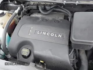 2013 Lincoln MKX z VIN 2LMDJ8JK4DBL30807, wystawiony jako IAAI lot #42199404 z przebiegiem 153 475 mil mil oraz . Historia ofert i sprzedaży dostępna na DreamBid. Obrazek 10.