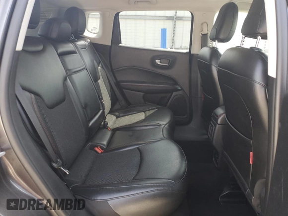 2019 Jeep Compass Trailhawk with VIN 3C4NJDDB9KT668729, listed as a Copart auction lot 51671255 with 116,398 mi miles and Clean Title. Bid and sale history available at DreamBid. Image 11.