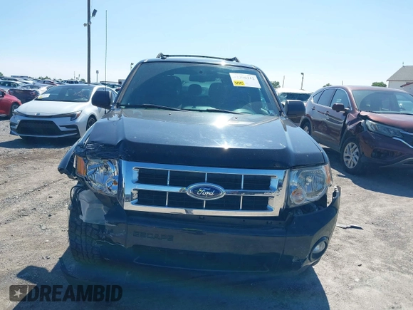 2012 Ford Escape XLT z VIN 1FMCU9D76CKC59030, wystawiony jako IAAI lot #42396412 z przebiegiem 101 223 mil mil oraz . Historia ofert i sprzedaży dostępna na DreamBid. Obrazek 12.