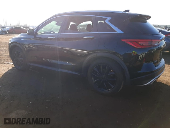 2020 Infiniti QX50 LUXE with VIN 3PCAJ5M31LF115781, listed as a Copart auction lot 37752563 with 31,373 mi miles. Bid and sale history available at carsss.com. Image 2.