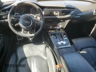 2017 Audi RS 7 Prestige z VIN WUAWAAFC6HN902717, wystawiony jako Copart lot #61811494 z przebiegiem 103 547 mil mil oraz Szkody całkowita. Historia ofert i sprzedaży dostępna na DreamBid. Obrazek 8.
