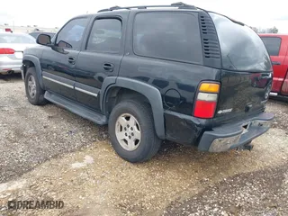 2005 Chevrolet Tahoe LT with VIN 1GNEC13T45R181817, listed as a IAAI auction lot 41607441 with 280,024 mi miles. Bid and sale history available at carsss.com. Image 3.