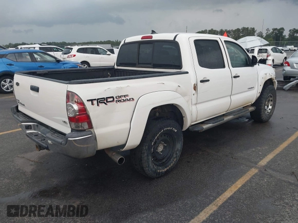 2015 Toyota Tacoma with VIN 5TFLU4EN9FX117007, listed as a IAAI auction lot 42358678 with 158,105 mi miles and . Bid and sale history available at DreamBid. Image 4.