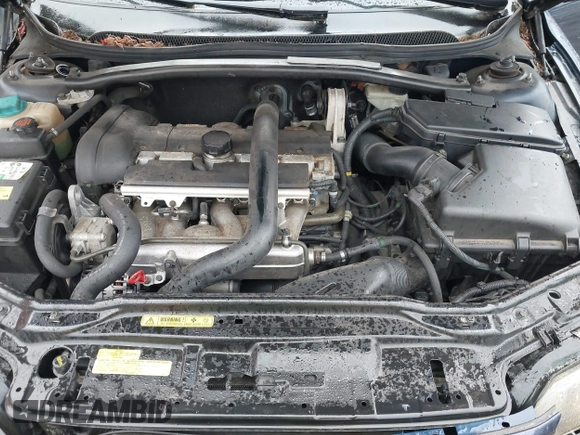 2002 Volvo V70 with VIN YV1SW58D921186348, listed as a IAAI auction lot 40729522 with 159,385 mi miles and . Bid and sale history available at DreamBid. Image 10.