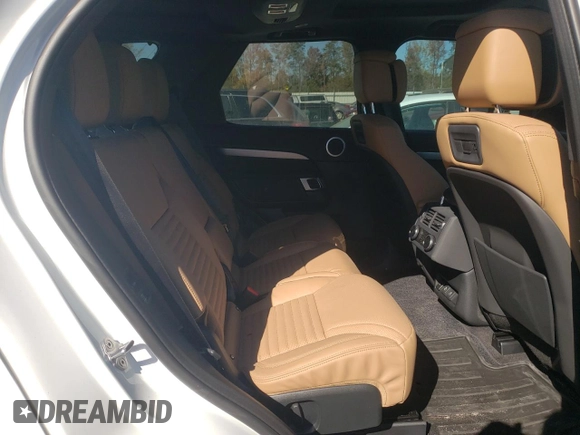 2024 Land Rover Discovery with VIN SALRL4EU5R2502059, listed as a Copart auction lot 76946784 with 1,009 mi miles and Salvage Title. Bid and sale history available at DreamBid. Image 11.