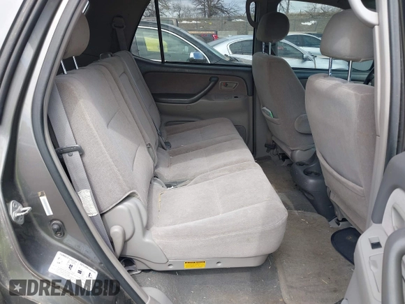 2003 Toyota Sequoia SR5 with VIN 5TDBT44A63S194948, listed as a IAAI auction lot 41865958 with 241,207 mi miles and . Bid and sale history available at DreamBid. Image 8.